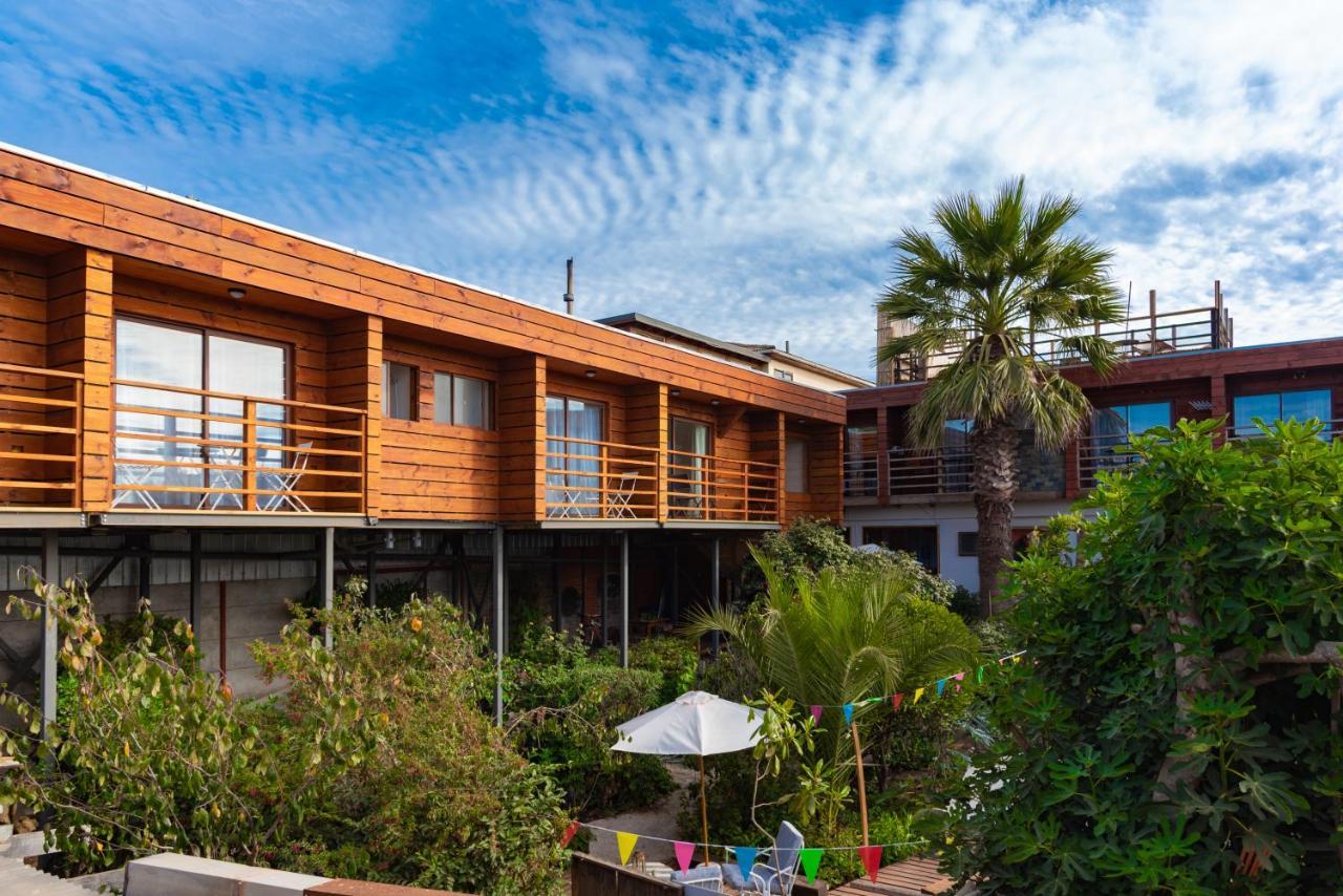 Hostel Moreno Pichilemu Exterior photo